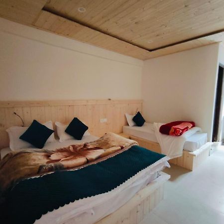 Hotel Geeta Badrinath Extérieur photo